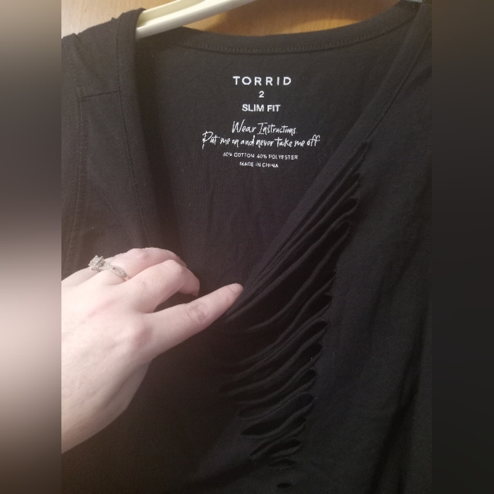 Torrid top - Picture 2 of 2